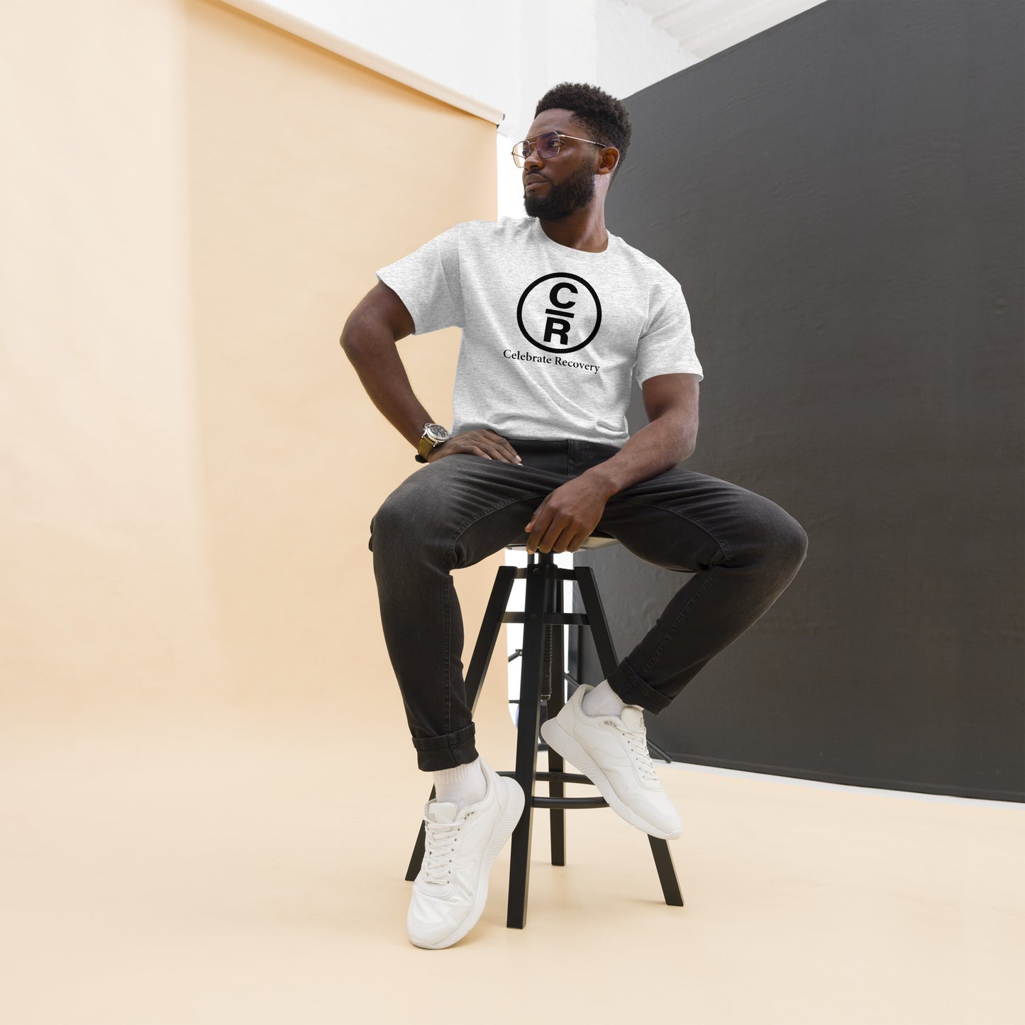 CR Celebrate Recovery Basic Logo - Black Men's classic tee
