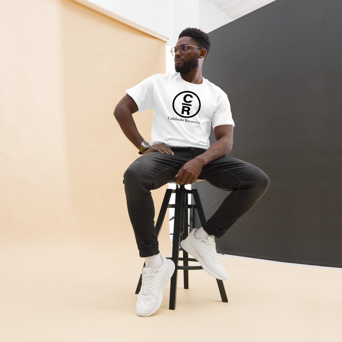 CR Celebrate Recovery Basic Logo - Black Men's classic tee